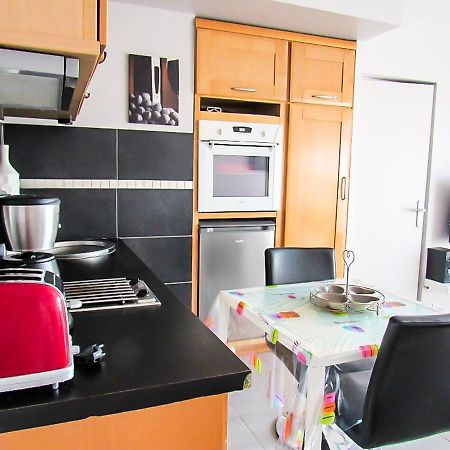 Cabourg, Cosy Appartement Avec Balcon + Parking Prive Bagian luar foto
